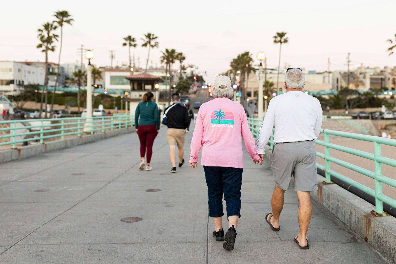 Camminata e controlli periodici per invecchiamento sano